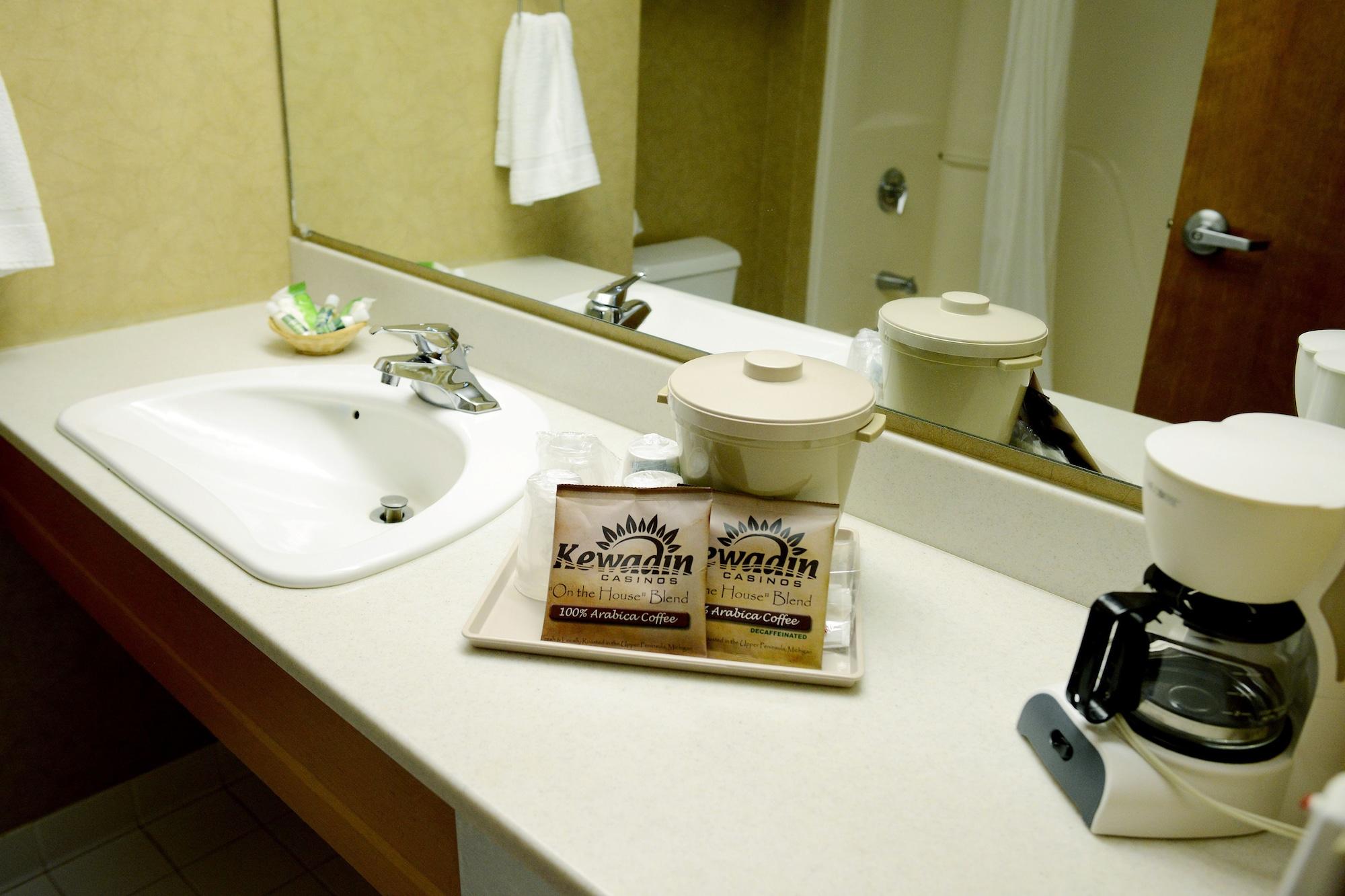 Kewadin Sault Ste Marie Hotel Buitenkant foto